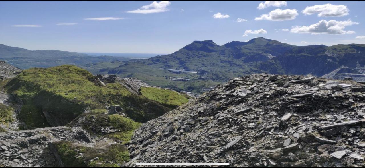 Zip Cottage Sleeps 2-3 Climb Snowdon Zip World Tanygrisiau المظهر الخارجي الصورة