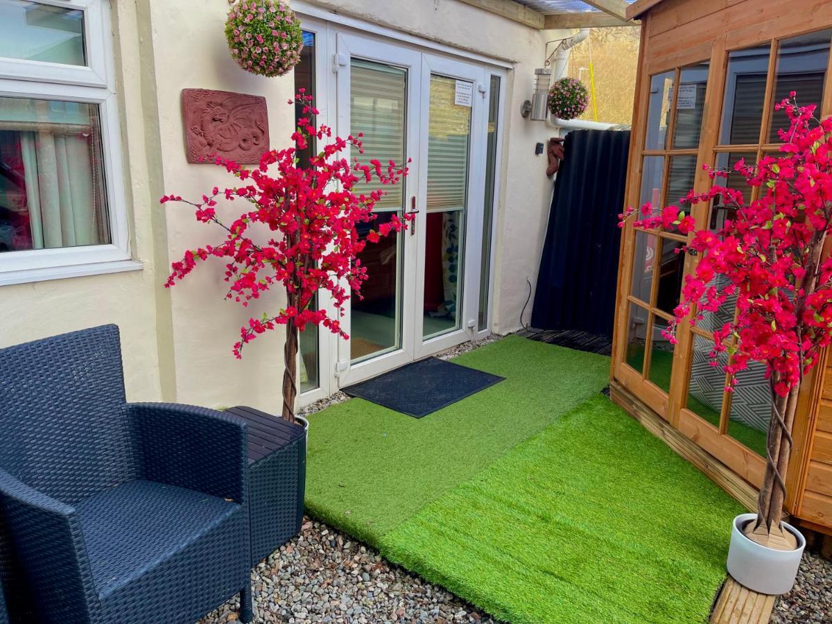 Zip Cottage Sleeps 2-3 Climb Snowdon Zip World Tanygrisiau المظهر الخارجي الصورة